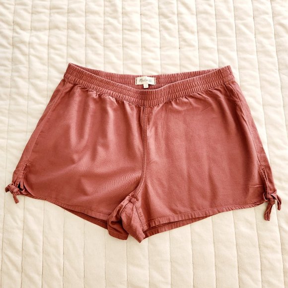 Madewell Pants - Madewell Pink Elastic Waist Pull-On Shorts.